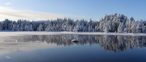 20091228_loch-morlich_pano1